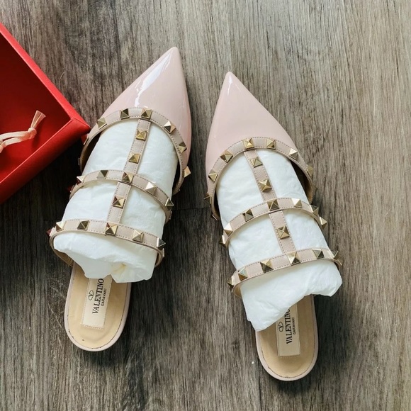 Valentino Rockstud mules in light pink - Picture 3 of 11